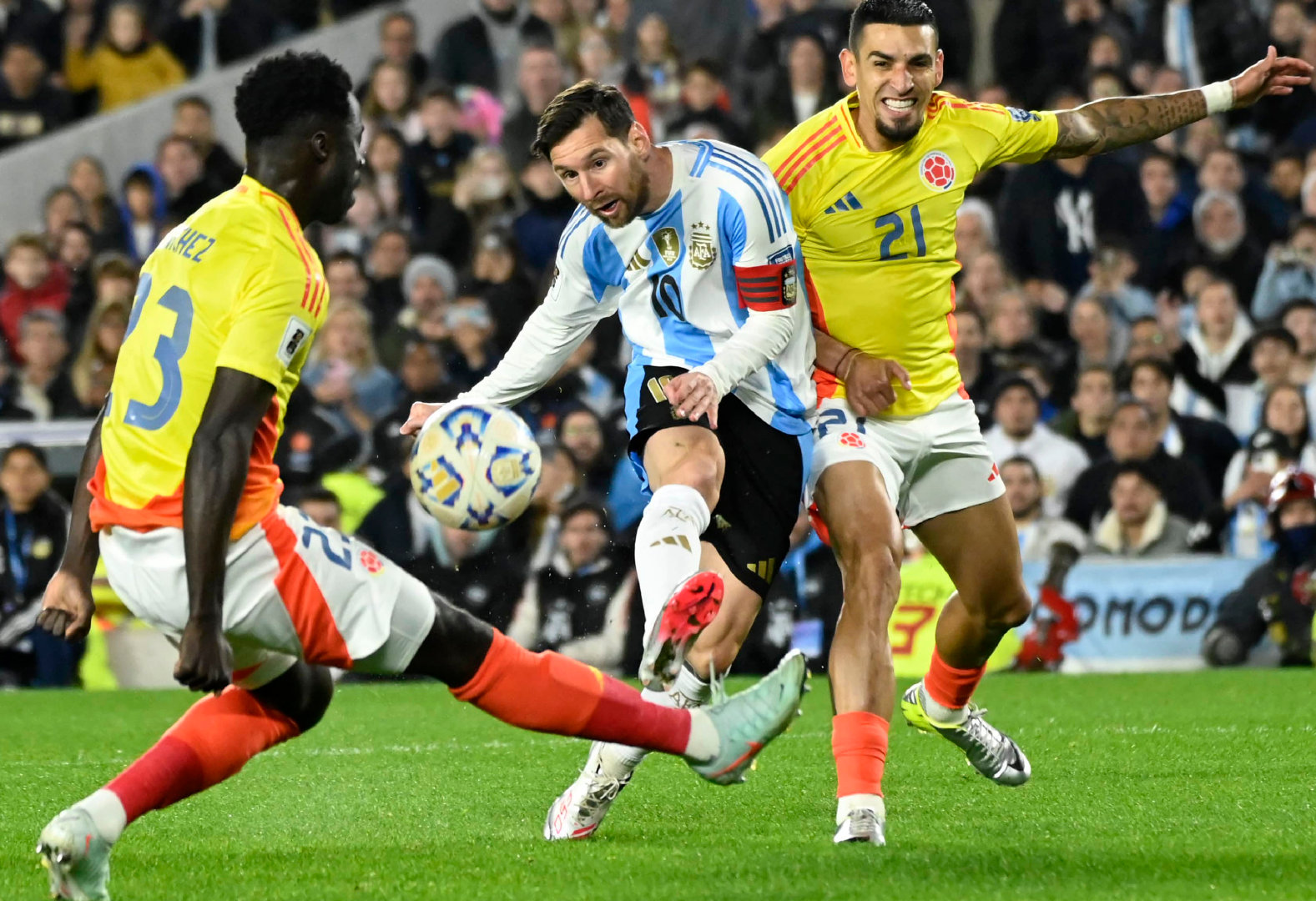 开云体育视频-关于阿尔梅里亚与埃瓦尔争夺主场胜利的信息