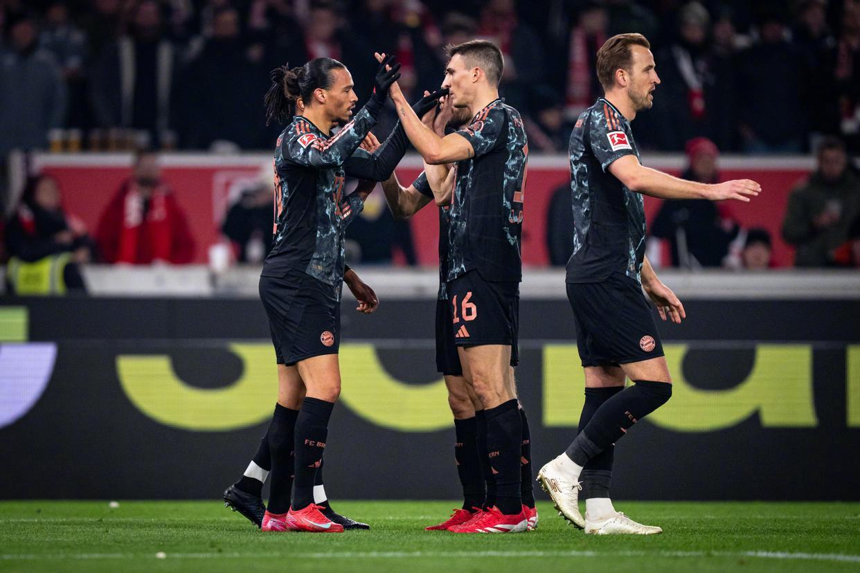 开云体育登录入口-沃尔夫斯堡队客场胜出，实现取得关键三分的简单介绍