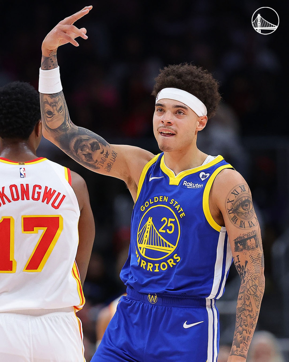 开云体育亚洲官网-勇士战队击败强劲对手，稳步前进赛场